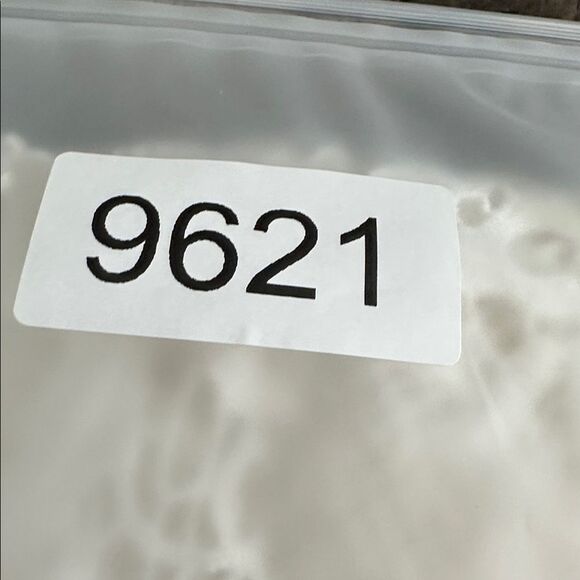 EUC CABI Women’s Cream Macrame Lace Peplum Full Zip Sleeveless Blouse Top Size S - Picture 9 of 9